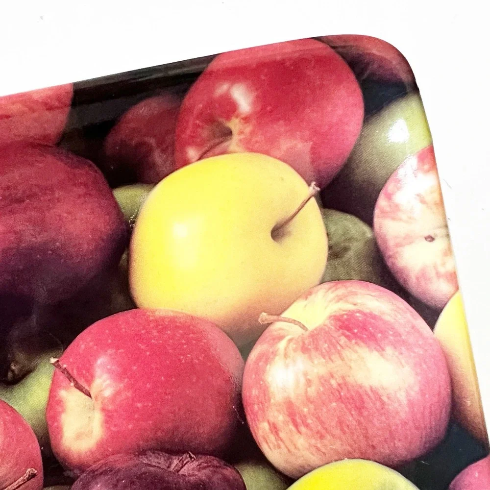 Starbucks Red/Green/Yellow APPLES 9